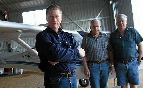 Qld recreational aircraft association president Kelvin Hutchinson, with secretary Phil Goyne and membership officer John Tyburczy. Qld recreational aircraft association president Kelvin Hutchinson, with secretary Phil Goyne and membership officer John Tyburczy.